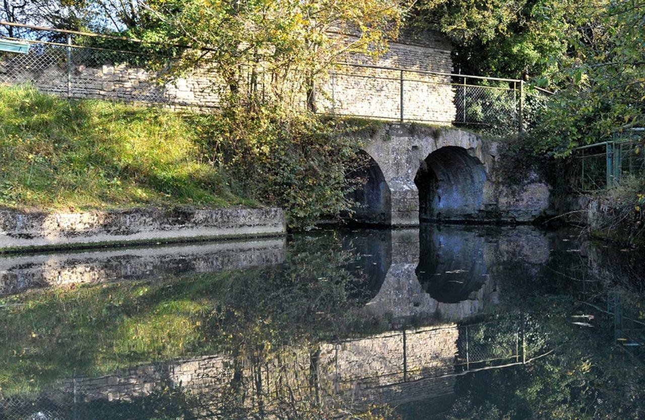 Les Gites Du Douet Du Houlle Courcy  Exterior foto